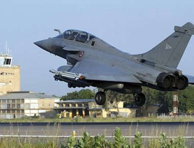 Αντιδράει η Αίγυπτος για την επίθεση στους Κόπτες: Βομβάρδισε στρατιωτικές βάσεις στη Λιβύη